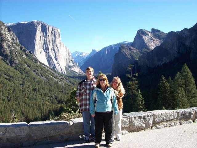 Family in Yosemite 