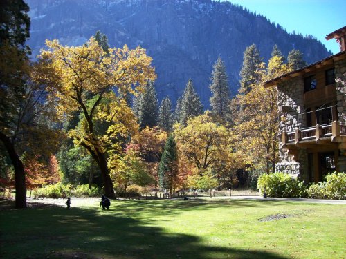 Autumn at the Ahwahnee Hotel 