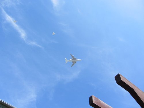Space shuttle Endeavour flying directly overhead 
