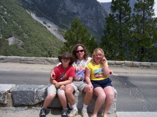 Jonny, Jon, & Melissa at Yosemite Valley lookout 