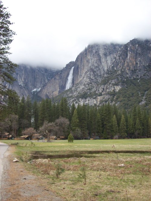 Yosemite Falls 