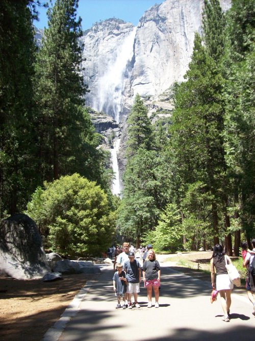 Group & Yosemite Falls 