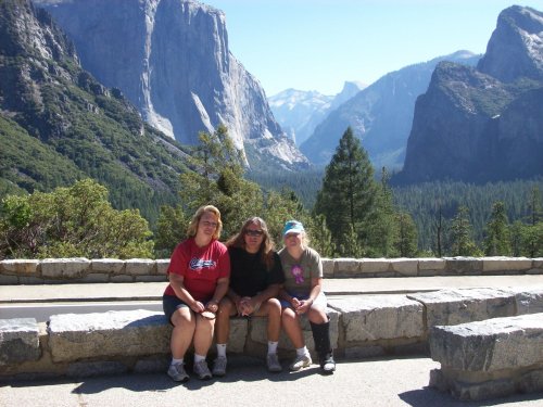 Mom, Dad & Melissa 
