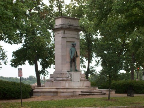 Jonny and Melissa down at Fall's Beach 