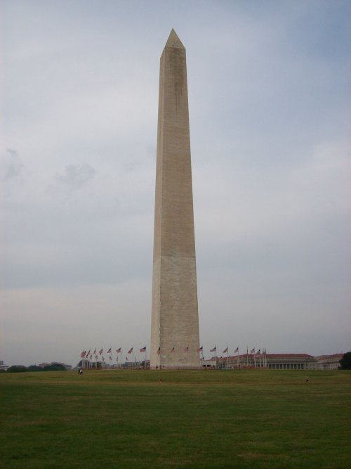 Jonny, Lori & Melissa at lookout 