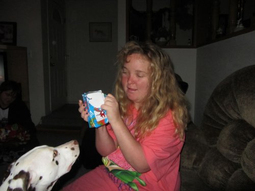 Melissa showing present to dixie 
