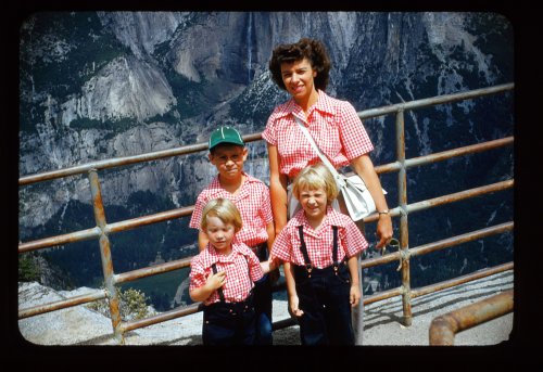 Family at Glacier Point 