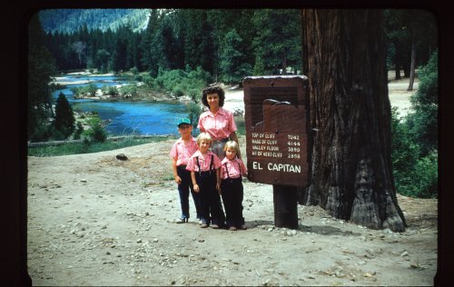 Family at base of El Capitan 
