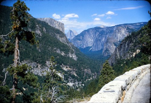 Gateway to Yosemite Valley 