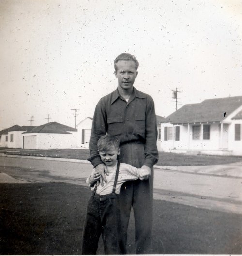 Group near indian caves 
