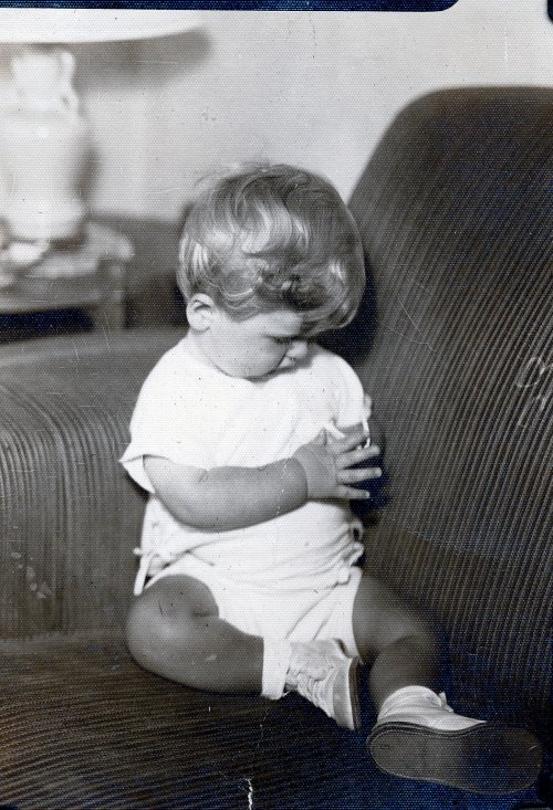 Girls in Bob Creech's cabin 
