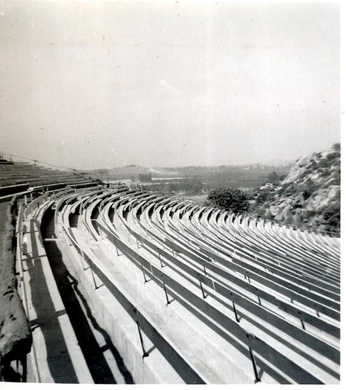 Lunch time - Tehachapi mts. 