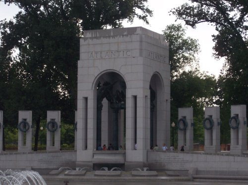 WW II Memorial 